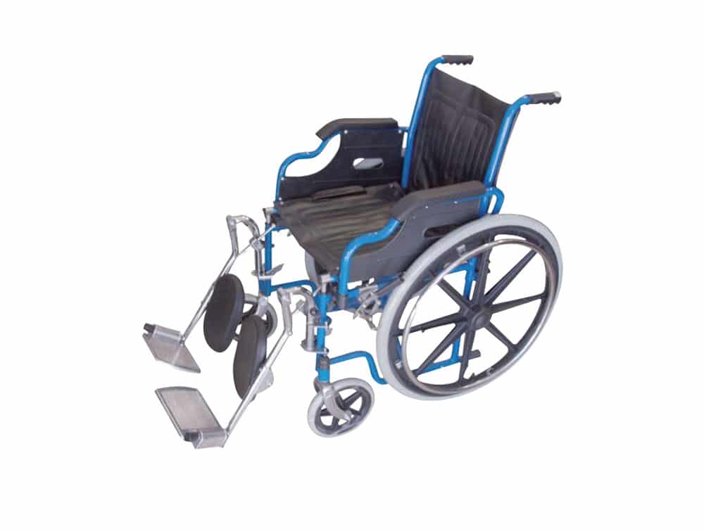 Fauteuil roulant avec reposes jambes 1