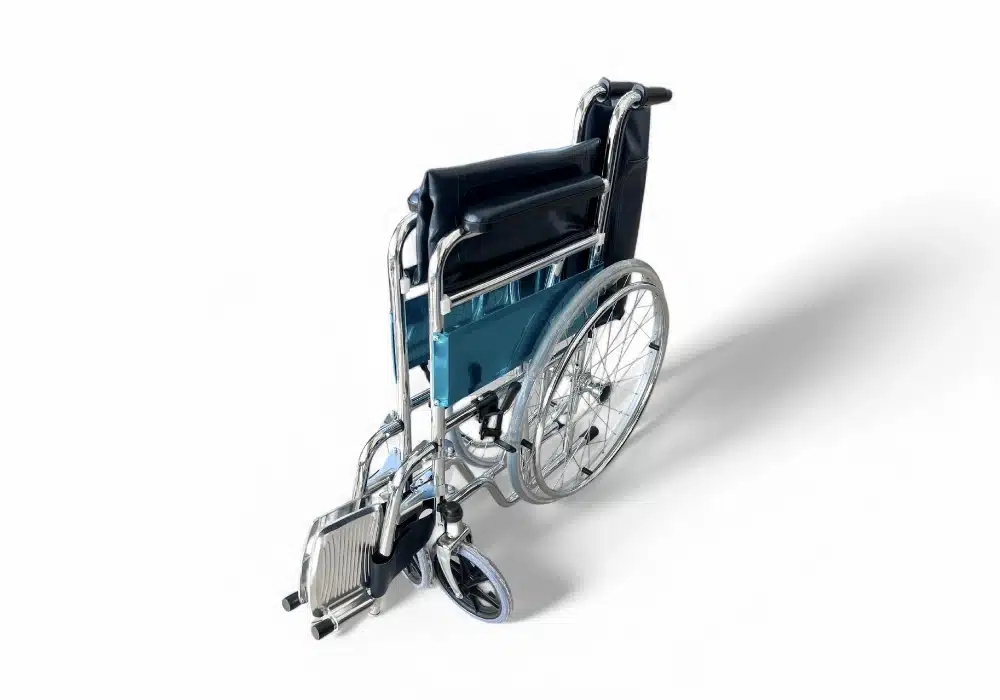 Fauteuil adulte avec reposes pieds fixes (6)