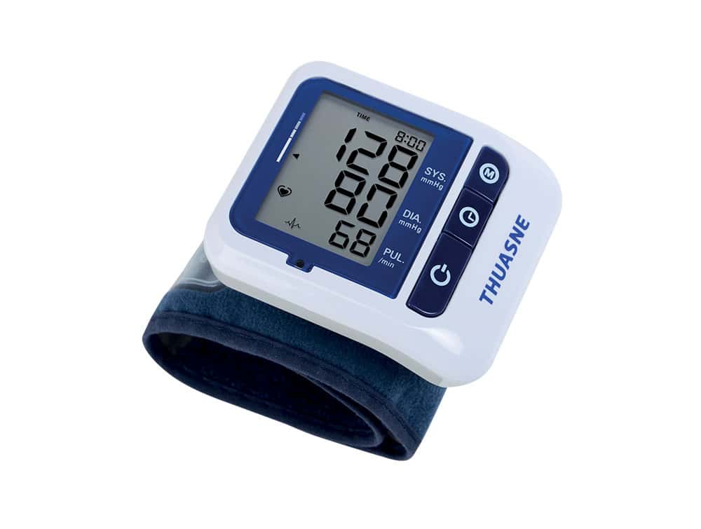 Tensiomètre-automatique-à-poignet1