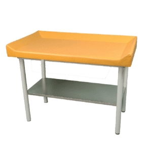 Table d'examen pédiatrique