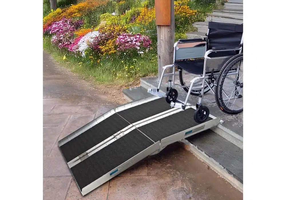Rampe d’Accès en Aluminium à Pliage Multiple